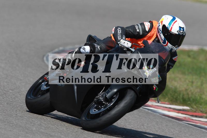 /Archiv-2022/06 15.04.2022 Speer Racing ADR/Instruktorengruppe/47